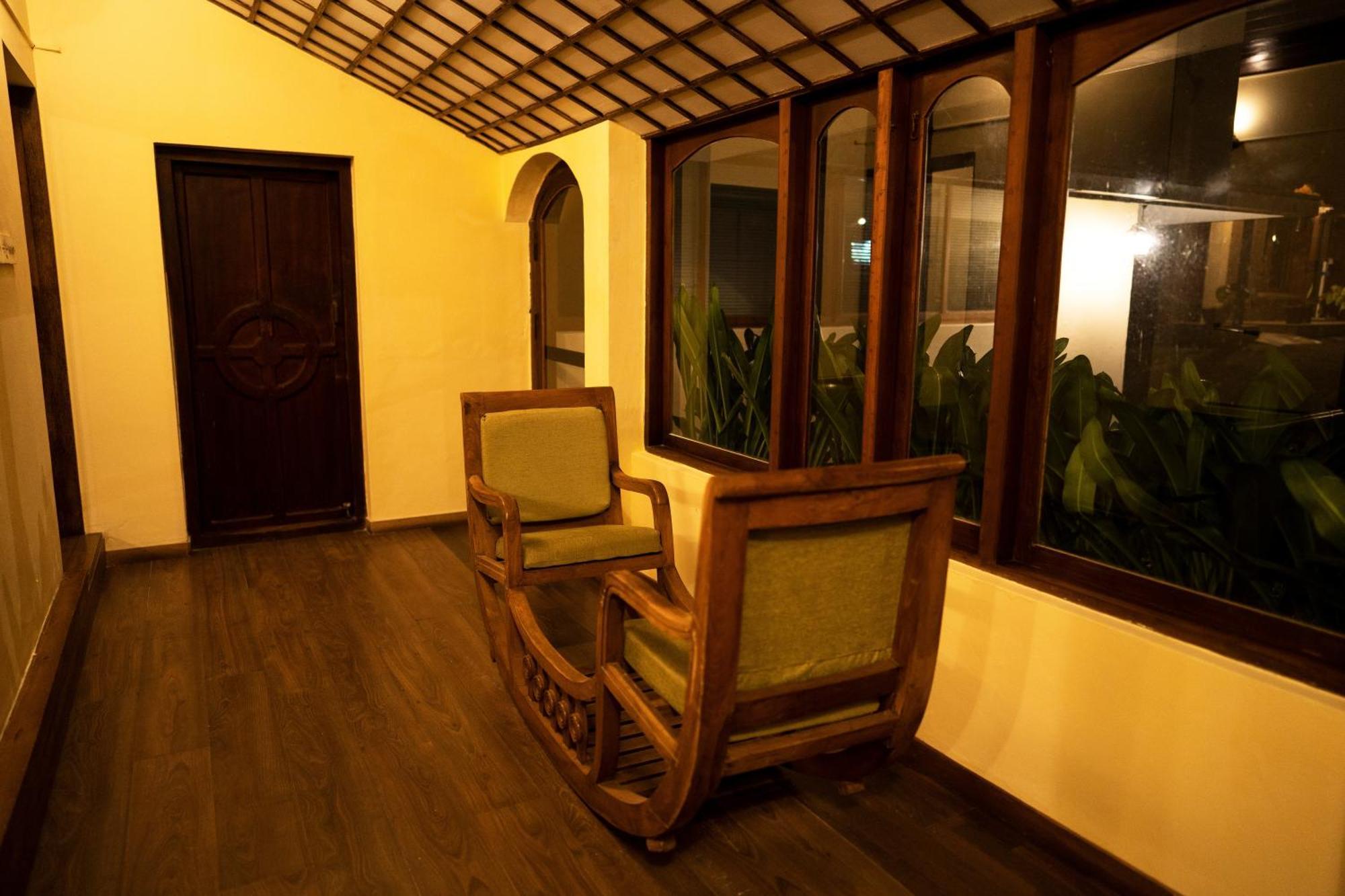 Carmelia Haven Resort Thekkady Exterior photo